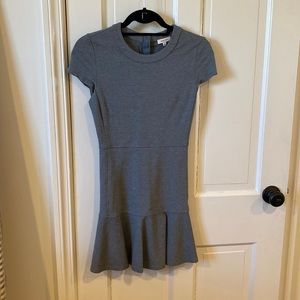 NWOT aritzia grey mini dress, size 2